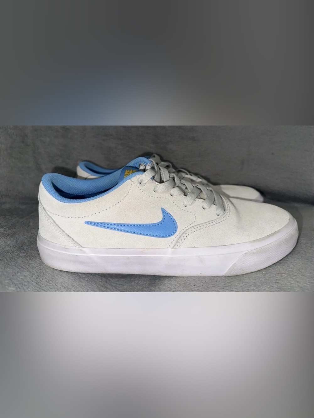 Nike SB Charge Suede Athletic Shoes CT3463 002 - Men’s Size 8.5/Women’s Size 10